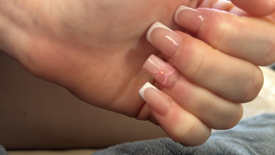 Ann's nails & spa work